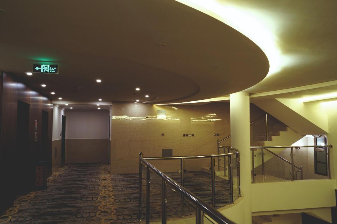 Lavona Tiba Hotel Dammam Exterior foto